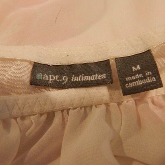 Apt 9 Intimate Pink Nightie with Pantys. - Picture 7 of 8